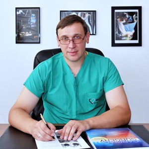 Главный врач Базылев Владлен Владленович
