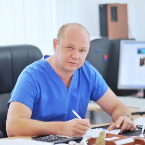 Шутов Дмитрий Борисович